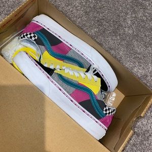 Girl’s Multicolor Vans